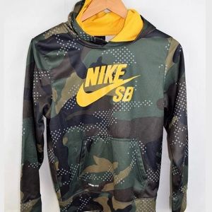 Nike SB Boys Sweatshirt hoodie camo Medium (8)